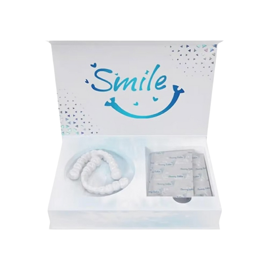 FlexiSmile™ komplet oblikovane zobne proteze